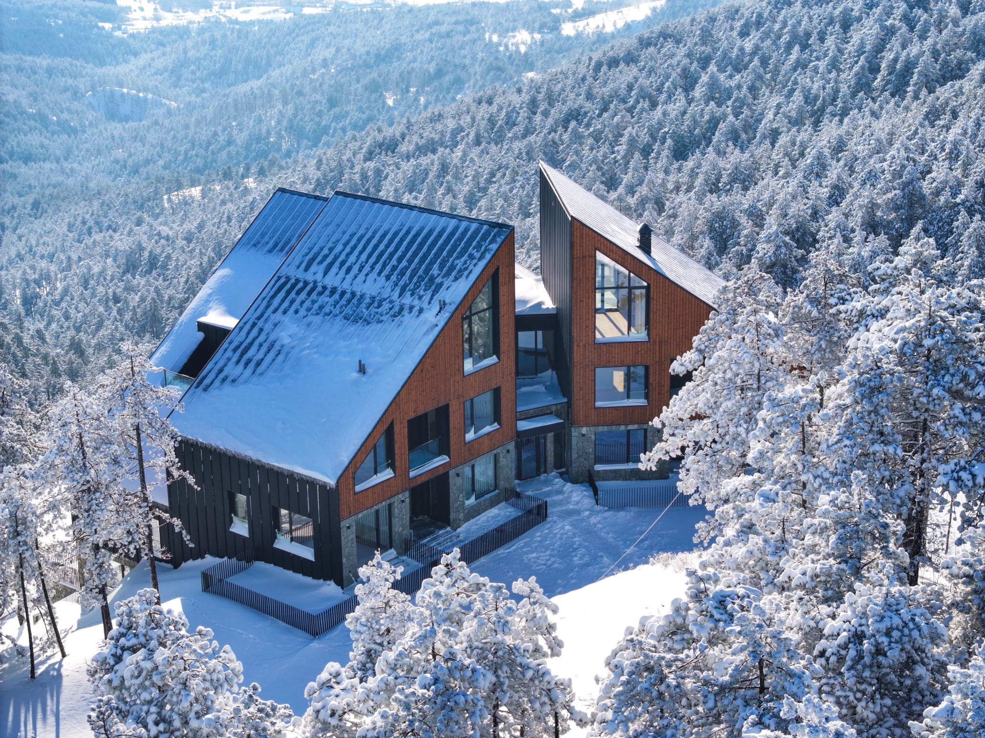 Eleven Twelve Residence — zgrada